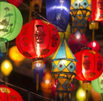 05-Lanternas-Chinesas-se-espalham-por-pontos-tur°sticos-para-o-Festival-das-Lanternas